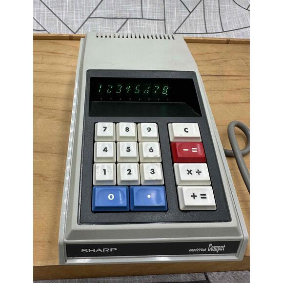 SHARP Micro Compet QT-8D Vintage Electronic Desktop Calculator with cover Japan - Picture 1 of 8